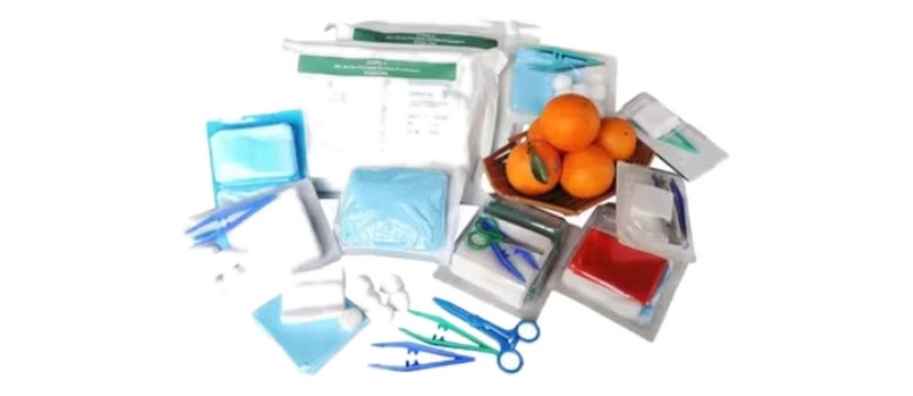 Sterile dressing kit